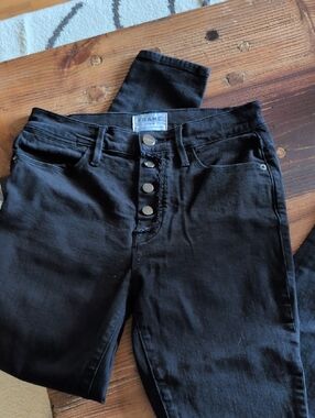 Frame Denim Black Skinny High-Rise Button-Fly Jeans